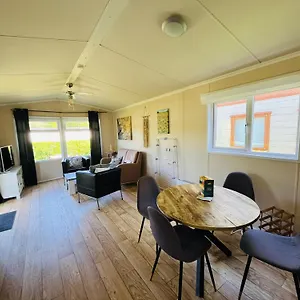 Chalet Kd 866 - Vakantiepark Kijkduin, Den Haag